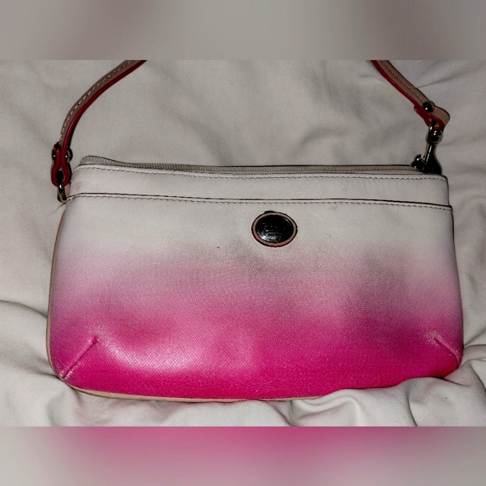 Coach Peyton Ombre wallet in pink 🩷 and white
